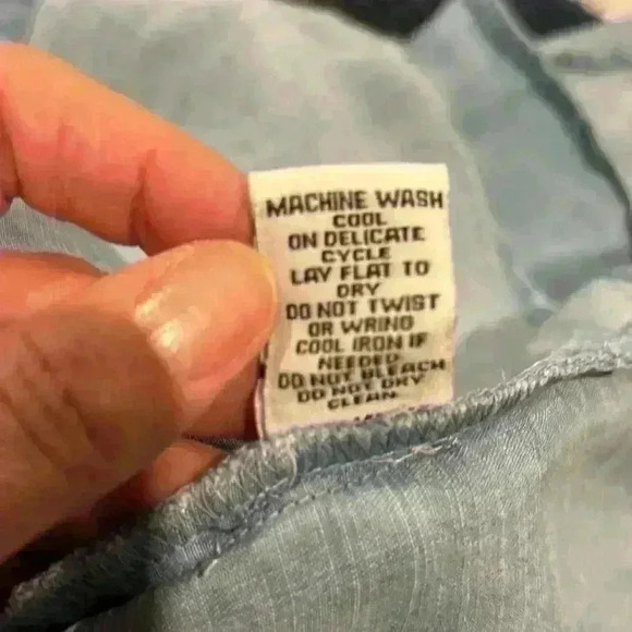 ALLEN B  Dress Women's Size Medium Blue Denim Button Up Shirt - Picture 7 of 7